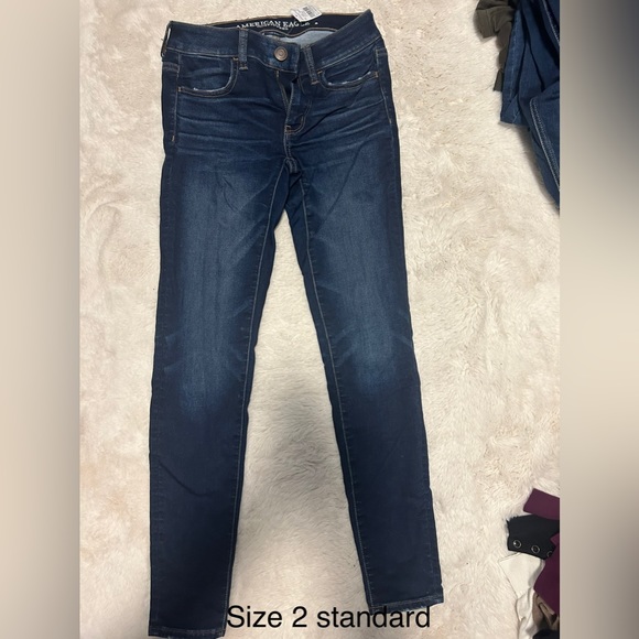 American eagle size 2 jeans - Picture 3 of 4